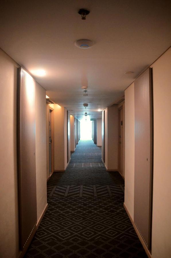 Louis Kienne Hotel Pemuda Semarang Buitenkant foto