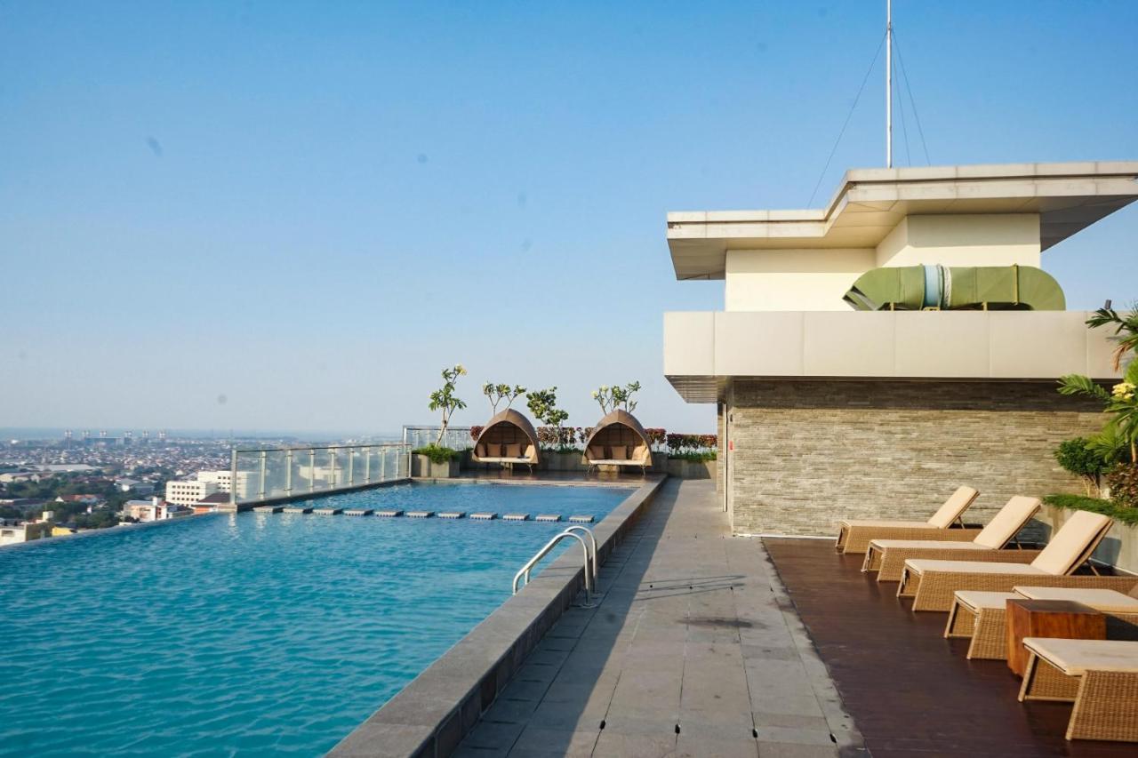 Louis Kienne Hotel Pemuda Semarang Buitenkant foto
