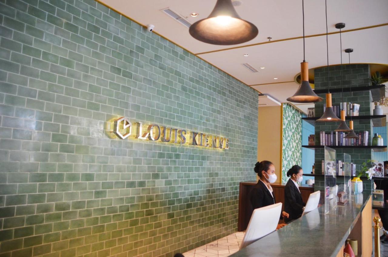 Louis Kienne Hotel Pemuda Semarang Buitenkant foto